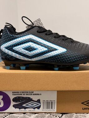 Umbro Black and Light Blue Men's Soccer Cleat
